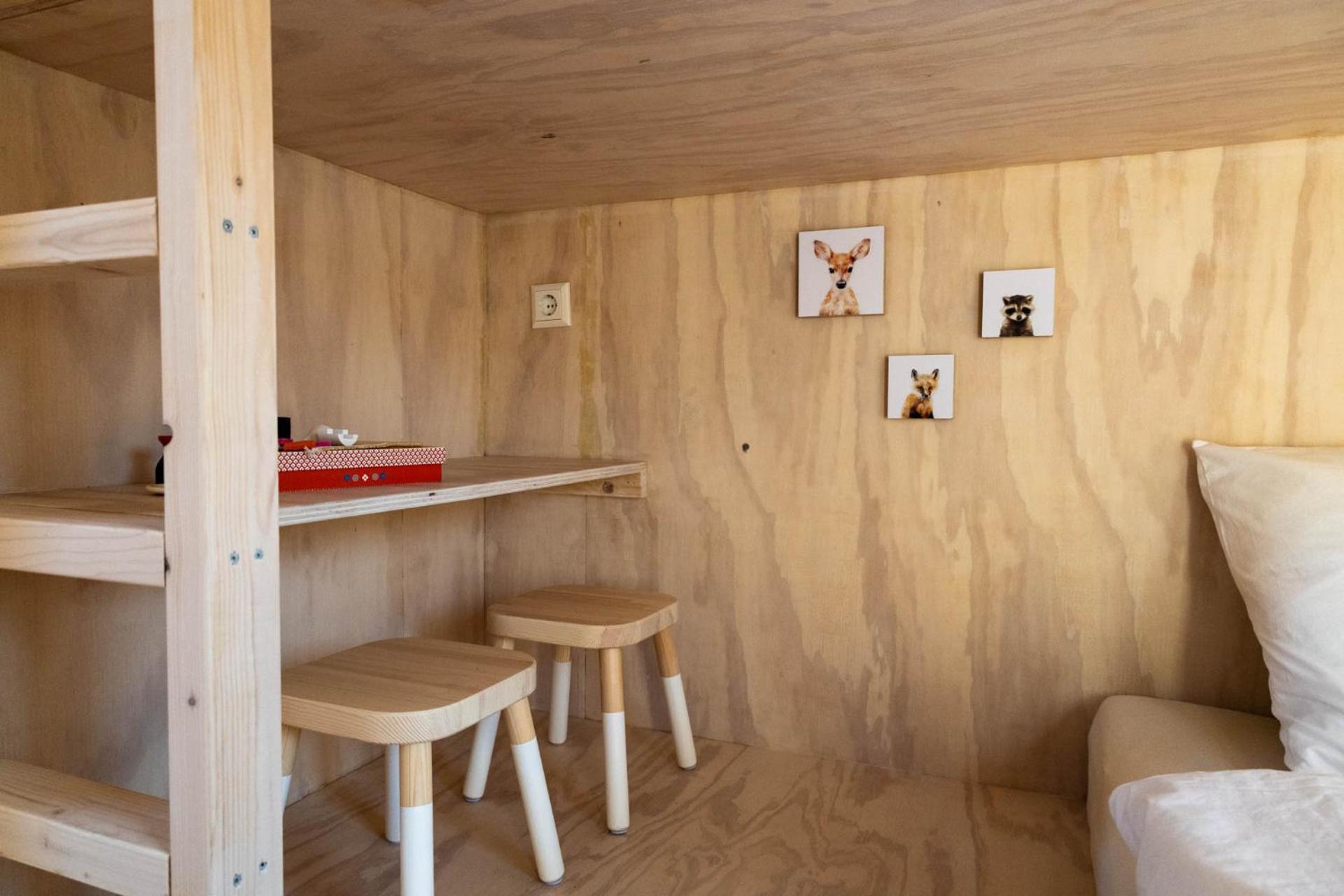 Knus Gezinsverblijf In Cosi Tiny House Op De Veluwe Epe Exterior foto