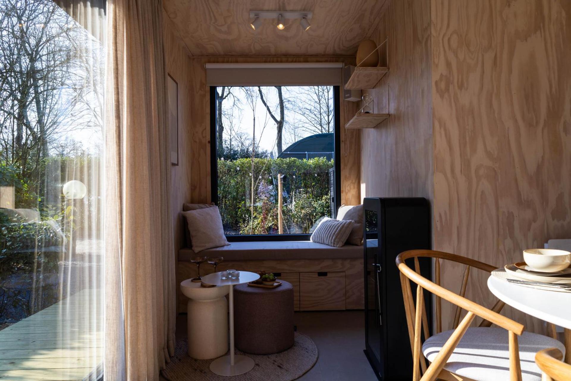 Knus Gezinsverblijf In Cosi Tiny House Op De Veluwe Epe Exterior foto