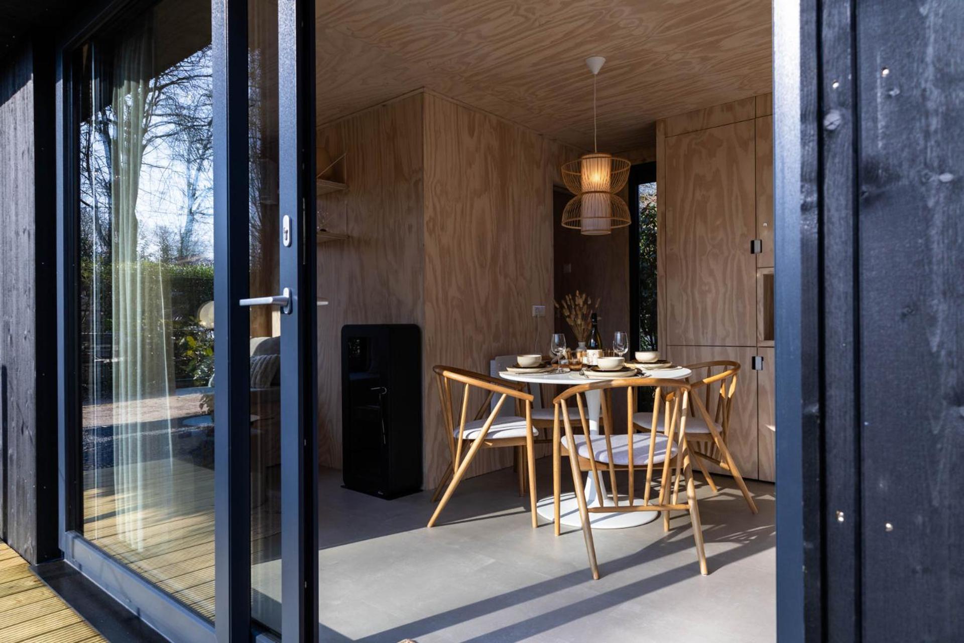 Knus Gezinsverblijf In Cosi Tiny House Op De Veluwe Epe Exterior foto